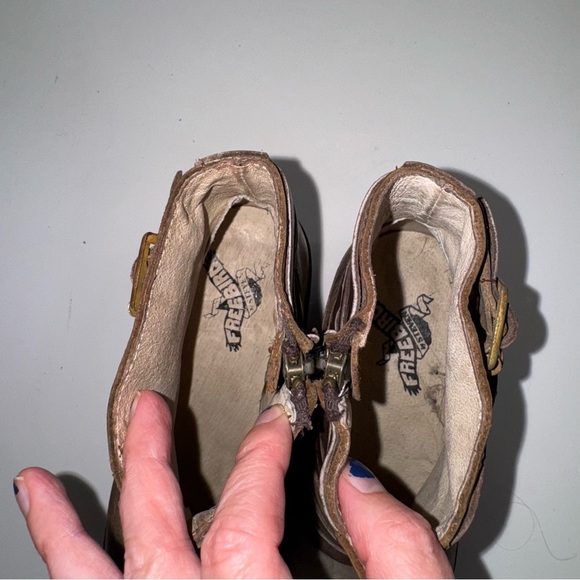 Freebird by Steven Taupe Leather Distressed Sammi Ankle Boots/Booties Size 7 - Picture 5 of 8